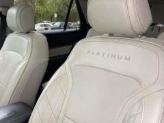 Used 2017 Ford Explorer 4d SUV 4WD Platinum at Paradise Motors near Lansing, MI