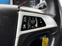 Used 2017  Chevrolet Equinox 4d SUV FWD LT at Paradise Motors near Lansing&comma; MI