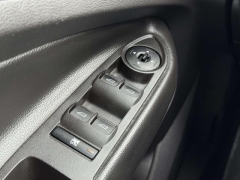 Used 2017  Ford Escape 4d SUV 4WD SE at Paradise Motors near Lansing&comma; MI