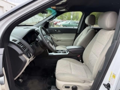 Used 2013  Ford Explorer 4d SUV FWD at Paradise Motors near Lansing&comma; MI