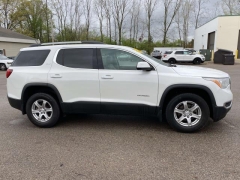 Used 2018 GMC Acadia 4d SUV AWD SLT-1 at Paradise Motors near Lansing, MI