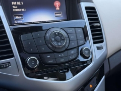 Used 2016  Chevrolet Cruze Limited 4d Sedan LT w/2LT at Paradise Motors near Lansing, MI