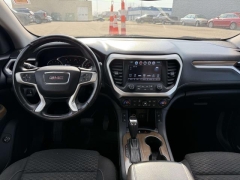 Used 2017  GMC Acadia 4d SUV AWD SLE-2 I4 at Paradise Motors near Lansing&comma; MI