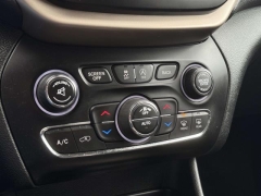 Used 2015  Jeep Cherokee 4d SUV 4WD Latitude V6 at Paradise Motors near Lansing, MI