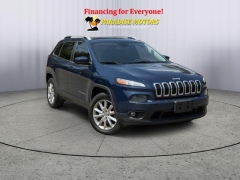 Used 2018 Jeep Cherokee 4d SUV 4WD Latitude I4 at Paradise Motors near Lansing, MI