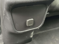 Used 2018  Chevrolet Equinox 4d SUV FWD LT w&sol;1LT at Paradise Motors near Lansing&comma; MI