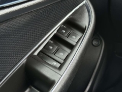 Used 2018  Chevrolet Cruze 4d Sedan LT Auto at Paradise Motors near Lansing&comma; MI