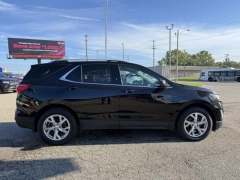 Used 2020  Chevrolet Equinox 4d SUV AWD LT w&sol;2LT at Paradise Motors near Lansing&comma; MI