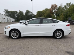 Used 2019  Ford Fusion 4d Sedan FWD SE 1.5L EcoBoost at Paradise Motors near Lansing, MI