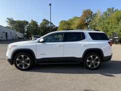 Used 2017  GMC Acadia 4d SUV AWD SLT-2 at Paradise Motors near Lansing, MI