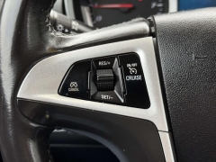 Used 2017  Chevrolet Equinox 4d SUV FWD LT at Paradise Motors near Lansing&comma; MI