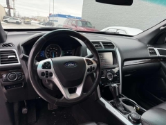 Used 2015  Ford Explorer 4d SUV 4WD Limited at Paradise Motors near Lansing&comma; MI