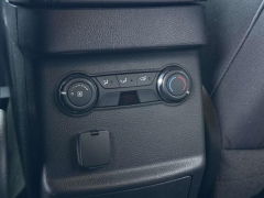 Used 2013  Ford Explorer 4d SUV 4WD XLT at Paradise Motors near Lansing&comma; MI