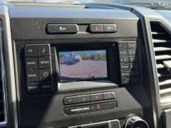 Used 2017  Ford F-150 4WD SuperCrew XLT 5 1/2 at Paradise Motors near Lansing, MI