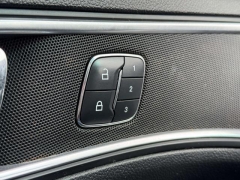 Used 2017  Ford Explorer 4d SUV 4WD Limited at Paradise Motors near Lansing&comma; MI