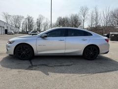 Used 2018  Chevrolet Malibu 4d Sedan LT at Paradise Motors near Lansing&comma; MI