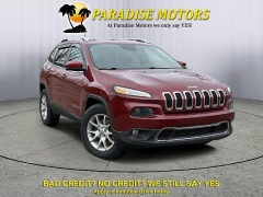  2017 Jeep Cherokee 4d SUV FWD Limited V6 at Paradise Motors near Lansing&comma; MI
