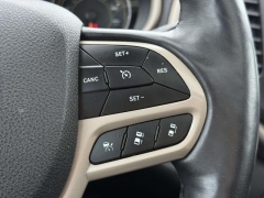 Used 2017  Jeep Cherokee 4d SUV FWD Limited V6 at Paradise Motors near Lansing&comma; MI