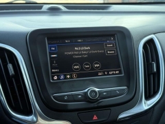 Used 2021  Chevrolet Equinox FWD 4dr LT w&sol;1LT at Paradise Motors near Lansing&comma; MI