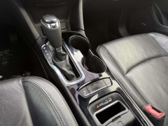 Used 2017  Chevrolet Cruze 4d Hatchback Premier at Paradise Motors near Lansing&comma; MI