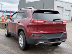 Used 2017  Jeep Cherokee 4d SUV FWD Limited V6 at Paradise Motors near Lansing&comma; MI