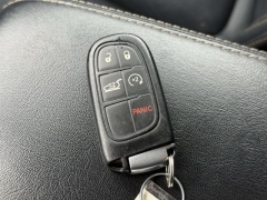 Used 2016  Jeep Cherokee 4d SUV 4WD Limited V6 at Paradise Motors near Lansing&comma; MI