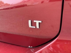 Used 2018  Chevrolet Equinox 4d SUV FWD LT w&sol;1LT at Paradise Motors near Lansing&comma; MI