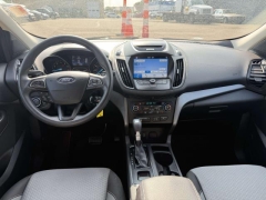 Used 2017  Ford Escape 4d SUV FWD SE at Paradise Motors near Lansing&comma; MI