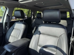 Used 2017  GMC Acadia 4d SUV AWD SLT-2 at Paradise Motors near Lansing, MI