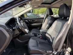Used 2017  Nissan Rogue Sport AWD SL at Paradise Motors near Lansing&comma; MI