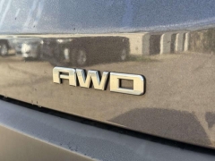 Used 2017  GMC Acadia 4d SUV AWD SLE-2 I4 at Paradise Motors near Lansing&comma; MI