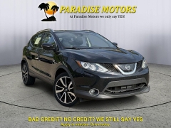 Used 2017  Nissan Rogue Sport AWD SL at Paradise Motors near Lansing&comma; MI