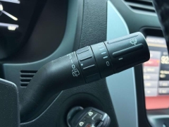 Used 2013  Ford Explorer 4d SUV 4WD XLT at Paradise Motors near Lansing&comma; MI