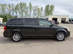 Used 2019  Dodge Grand Caravan 4d Wagon SXT at Paradise Motors near Lansing&comma; MI