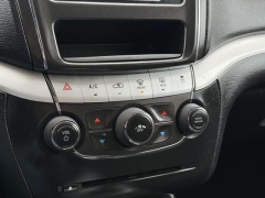 Used 2019  Dodge Journey SXT AWD at Paradise Motors near Lansing&comma; MI