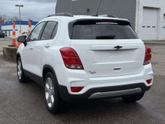 Used 2018  Chevrolet Trax 4d SUV FWD LT at Paradise Motors near Lansing&comma; MI