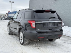 Used 2015  Ford Explorer 4d SUV 4WD Limited at Paradise Motors near Lansing&comma; MI
