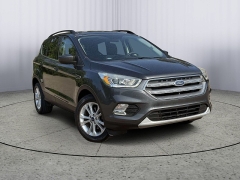  2017 Ford Escape 4d SUV FWD SE at Paradise Motors near Lansing&comma; MI