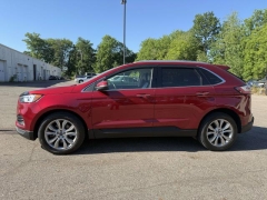 Used 2019  Ford Edge 4d SUV AWD Titanium at Paradise Motors near Lansing&comma; MI