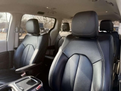 Used 2017  Chrysler Pacifica 4d Wagon Touring-L Plus at Paradise Motors near Lansing, MI