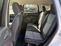 Used 2017  Ford Escape 4d SUV FWD SE at Paradise Motors near Lansing&comma; MI