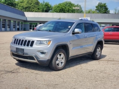 Used 2015  Jeep Grand Cherokee 4d SUV 4WD Limited at Paradise Motors near Lansing&comma; MI