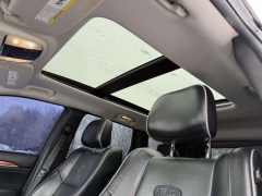 Used 2011  Jeep Grand Cherokee 4d SUV 4WD Overland at Paradise Motors near Lansing&comma; MI