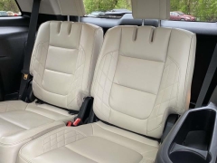 Used 2017 Ford Explorer 4d SUV 4WD Platinum at Paradise Motors near Lansing, MI