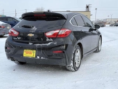 Used 2017  Chevrolet Cruze 4d Hatchback Premier at Paradise Motors near Lansing&comma; MI