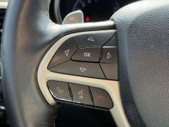 Used 2017  Jeep Grand Cherokee 4d SUV 4WD Limited at Paradise Motors near Lansing&comma; MI