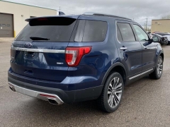 Used 2017 Ford Explorer 4d SUV 4WD Platinum at Paradise Motors near Lansing, MI