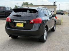 Used 2012 Nissan Rogue 4d SUV FWD SV at Paradise Motors near Lansing, MI