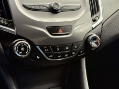 Used 2016  Chevrolet Cruze 4d Sedan LT Auto at Paradise Motors near Lansing, MI