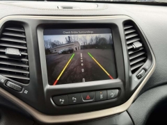 Used 2017  Jeep Cherokee 4d SUV FWD Limited V6 at Paradise Motors near Lansing&comma; MI